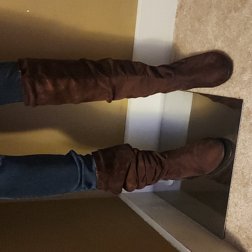Brown boots, size 6, knee high, slouchy, flats - Picture 3 of 5